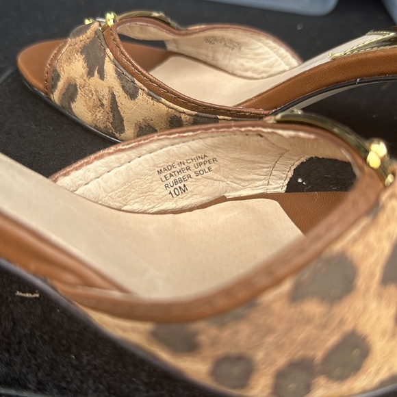 Michael by Michael Kors size 10 leopard print heeled sandal - Picture 7 of 7